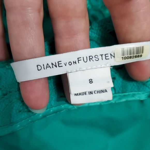 DIANE von Furstenberg Emerald Green Lace Mini Party Wrap Dress Size 8 - Picture 15 of 15